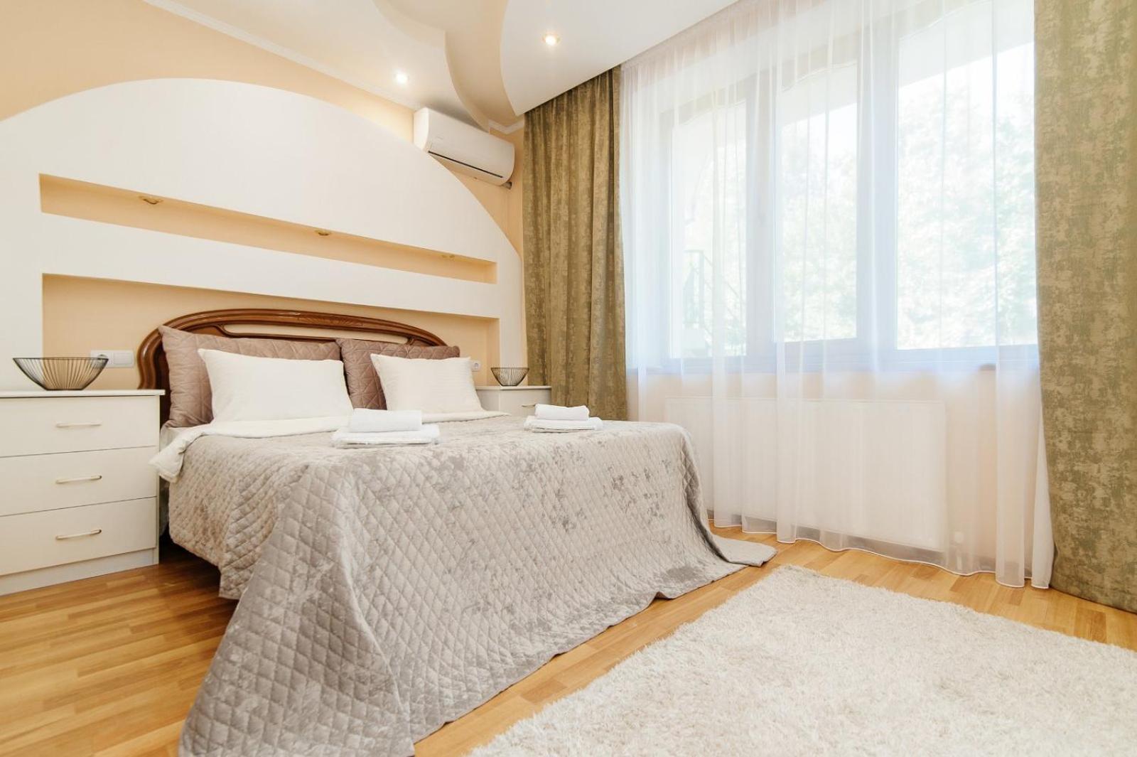 Apart Hotel Era Кишинів Екстер'єр фото