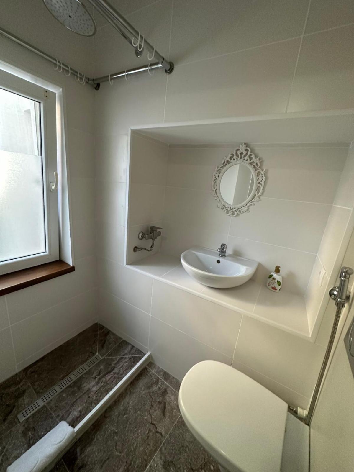 Apart Hotel Era Кишинів Екстер'єр фото