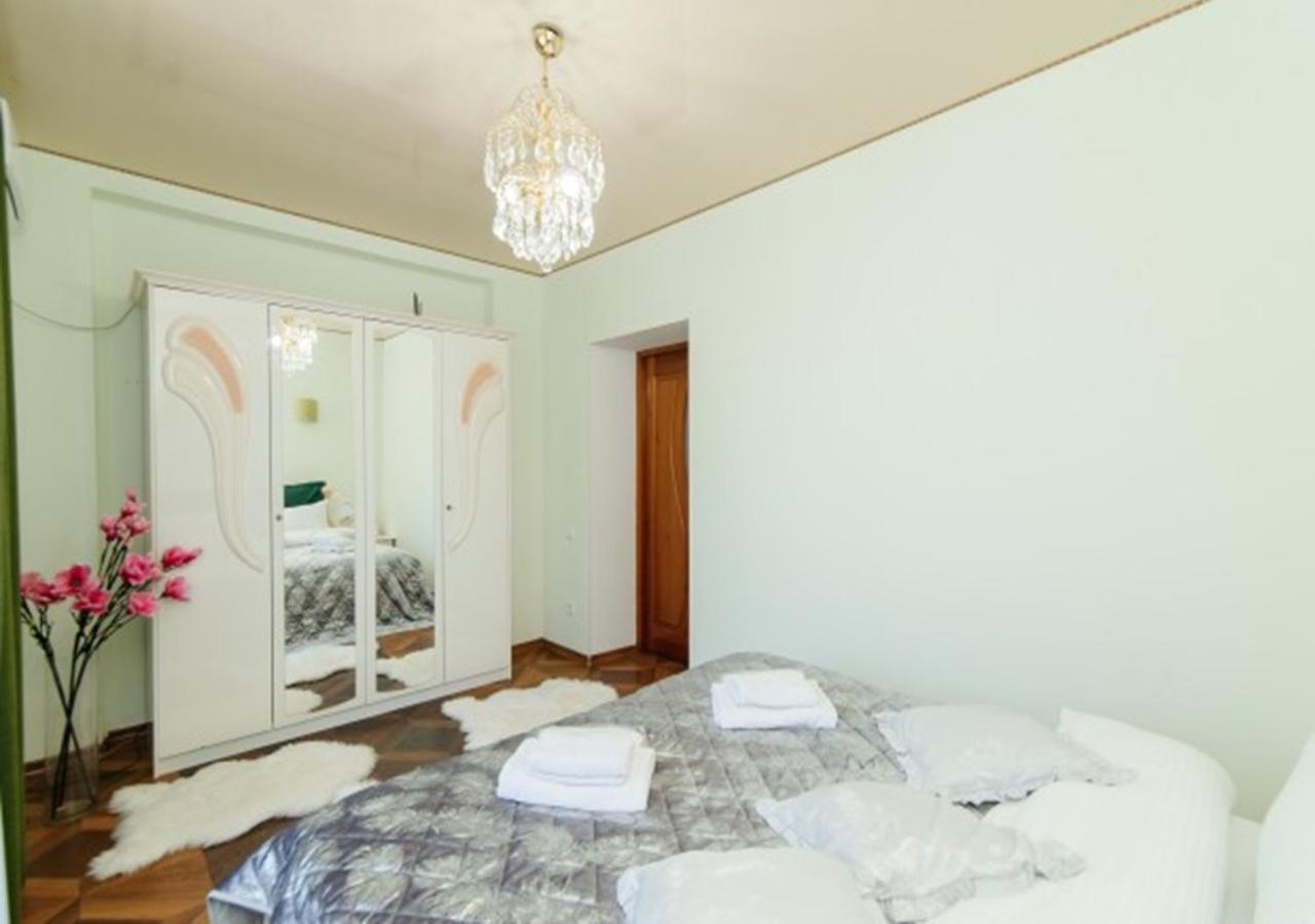 Apart Hotel Era Кишинів Екстер'єр фото
